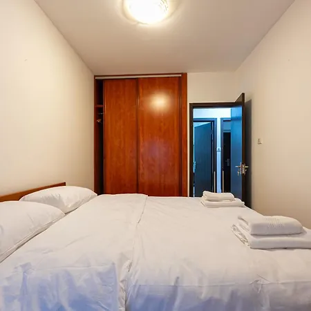 Moraca Three Bedroom Lägenhet Podgorica