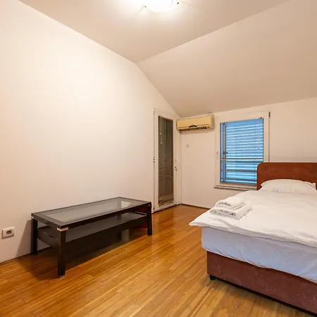 Moraca Three Bedroom *